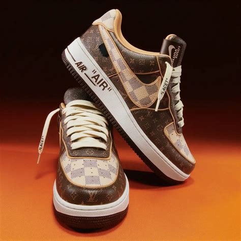 zapatos air force one louis vuitton|Virgil Abloh’s Louis Vuitton x Nike Air Force 1 sneaker is  .